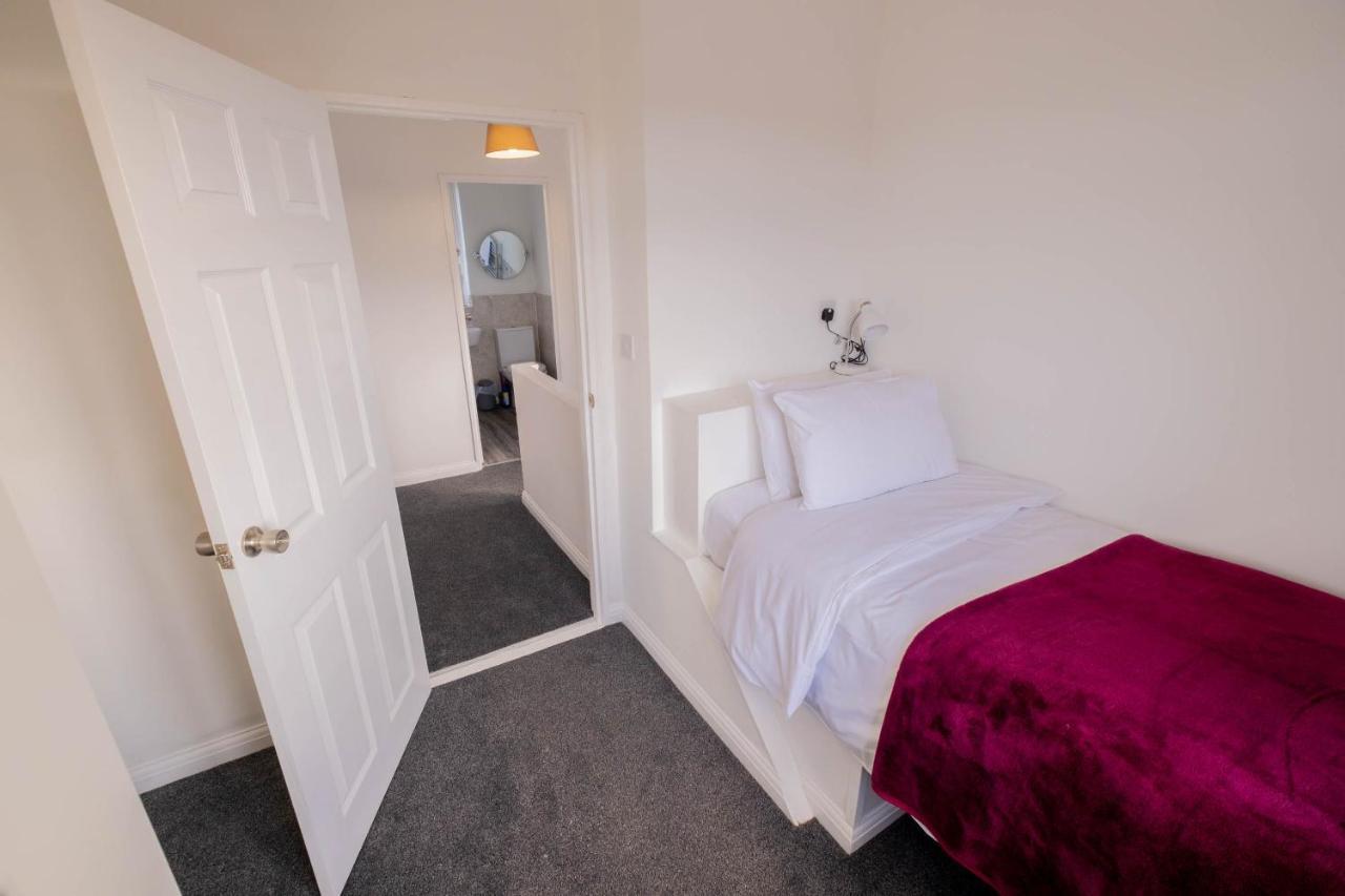 Spring House With Private Parking Villa Canterbury Eksteriør bilde