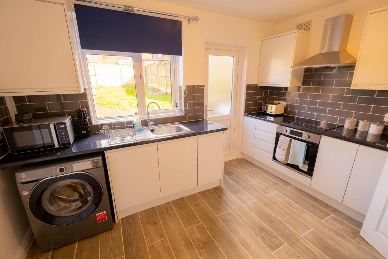 Spring House With Private Parking Villa Canterbury Eksteriør bilde